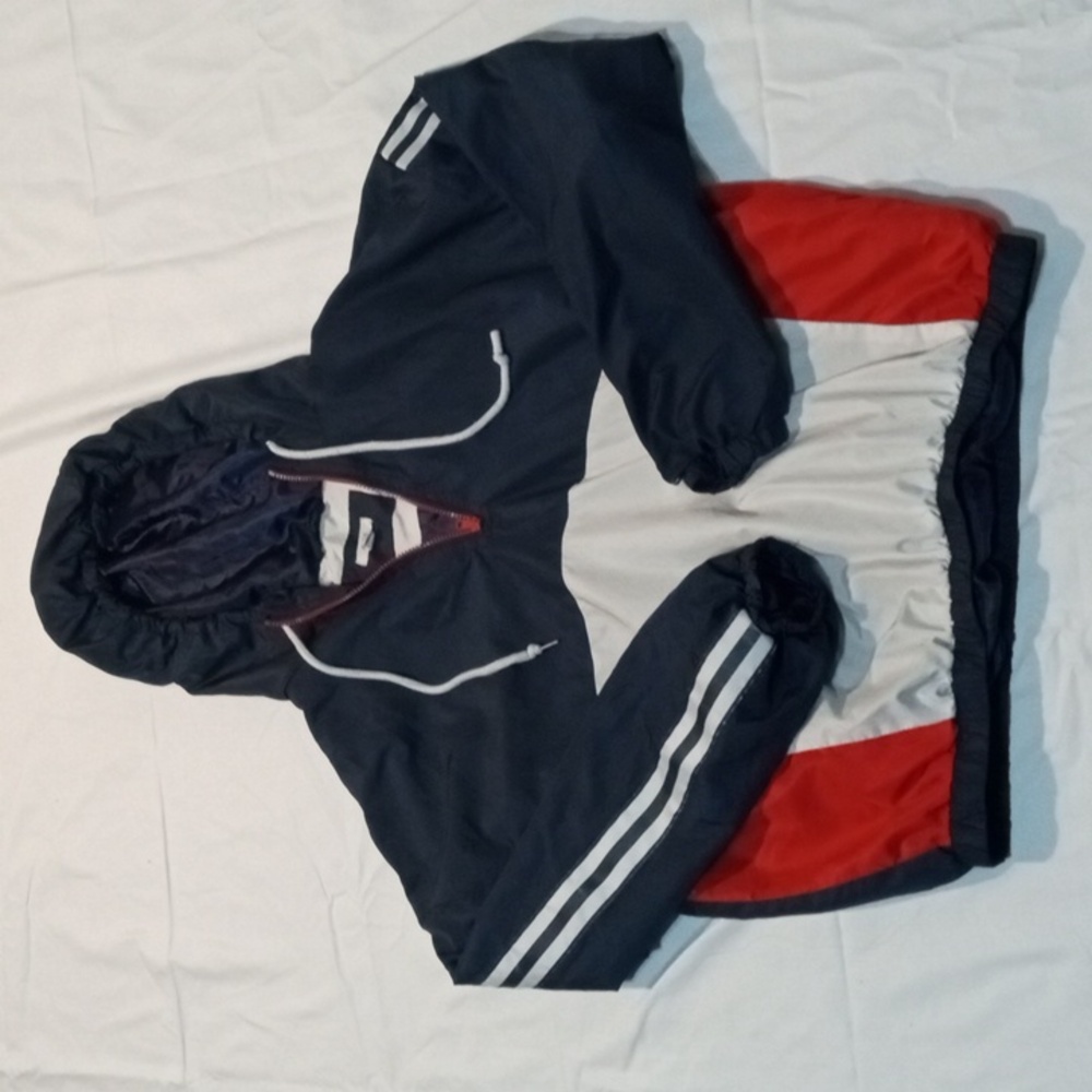 Women's Ardene Pull Over Size Large